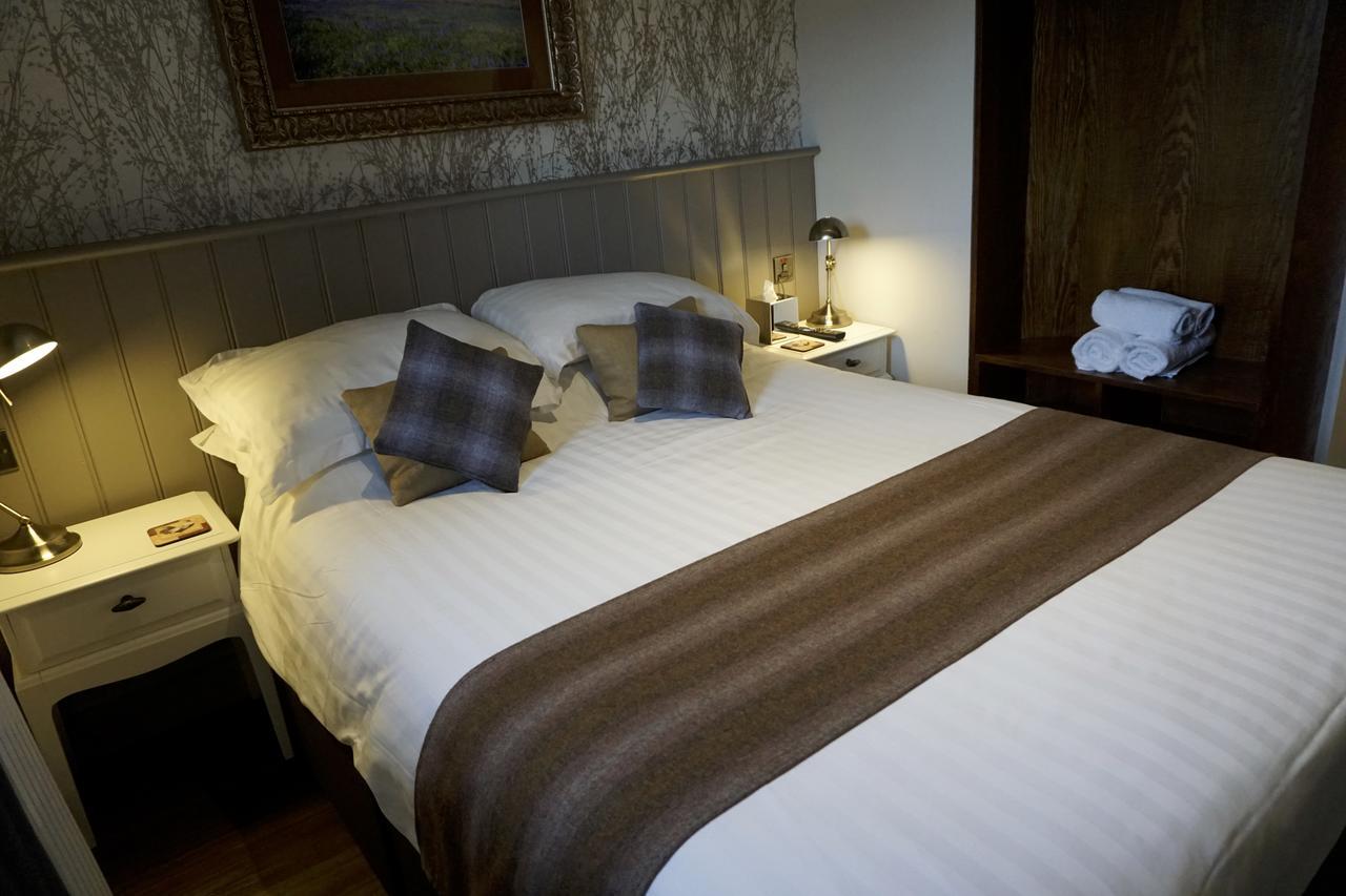The Game Cock Inn Austwick Extérieur photo
