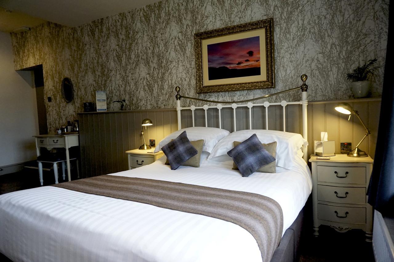 The Game Cock Inn Austwick Extérieur photo